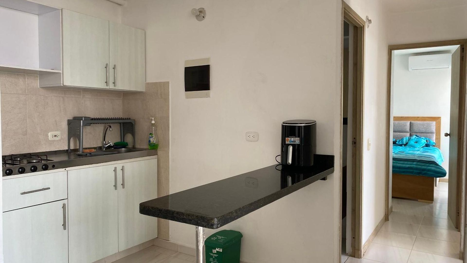 Amoblado Cerca Playa Marbella Apartamento *